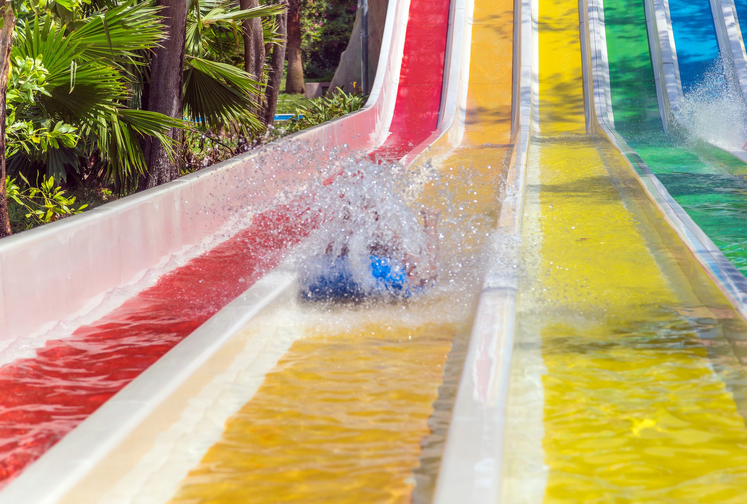 colorful-sliders-in-the-water-park-water-spray-ba-2025-10-12-23-39-35-utc